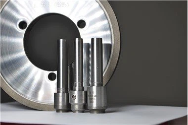 도구 사용 후 판유리의 연삭 정확도를 측정하는 방법은 무엇입니까?